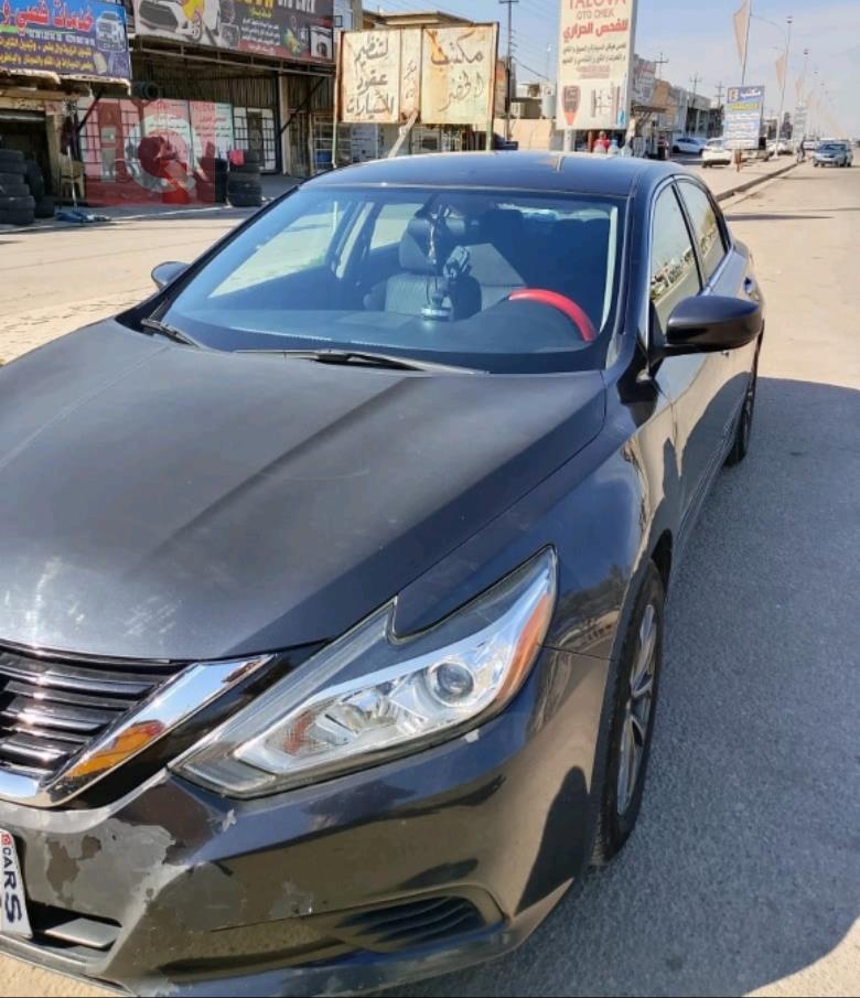 نيسان ألتيما